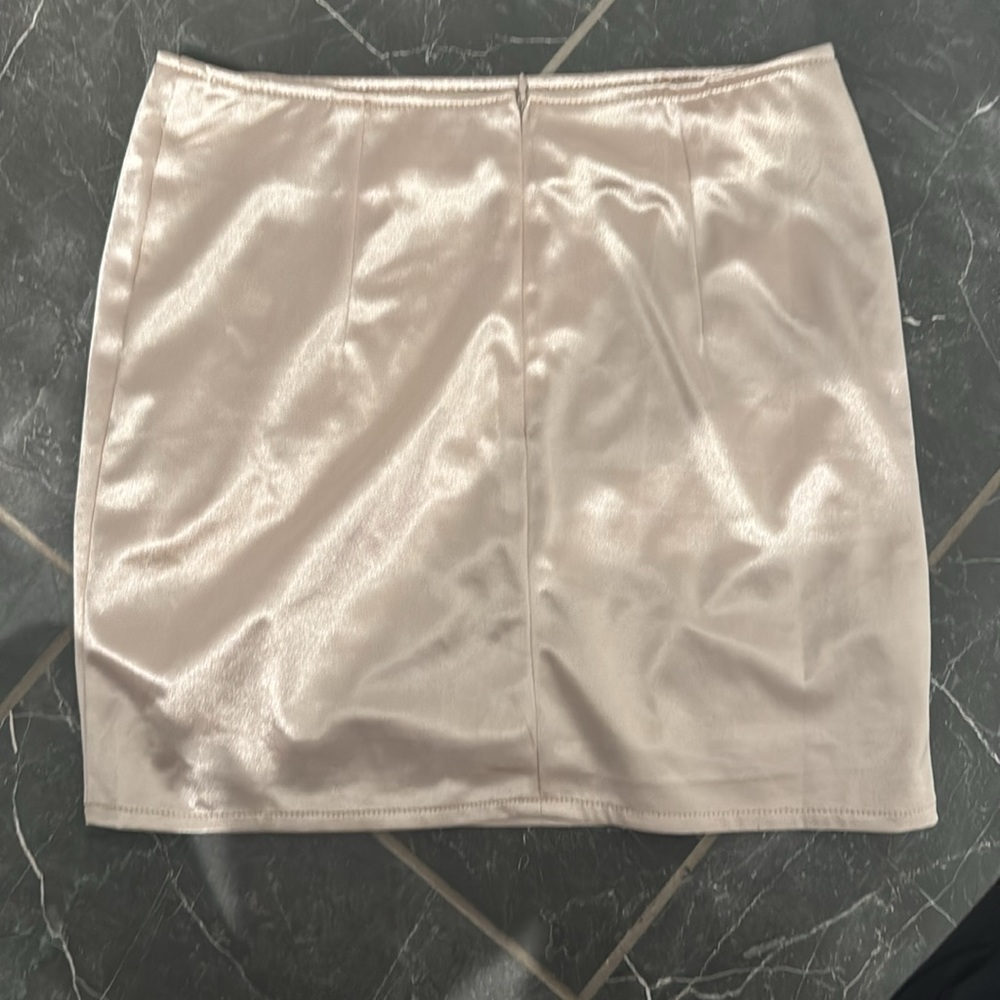 Mini skirt bundle - Picture 3 of 3